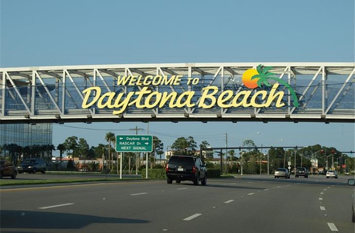 Discovering Daytona Turquoise Dial: A Journey of Style and Elegance